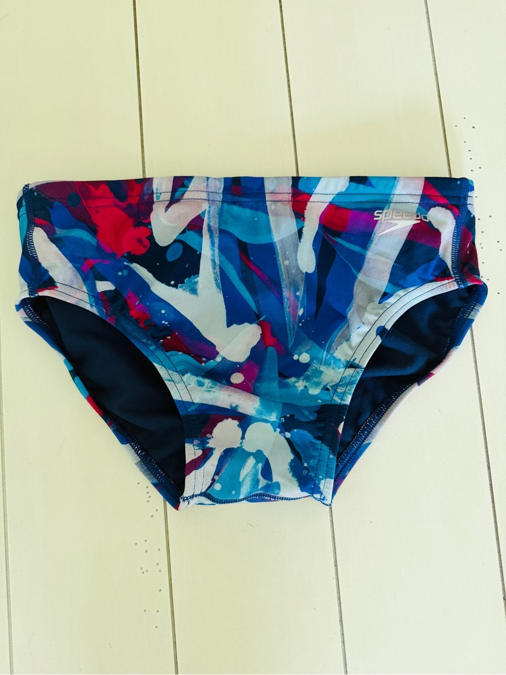 Speedo Men’s Printed Swim Brief Size 30 Blue Red White EUC